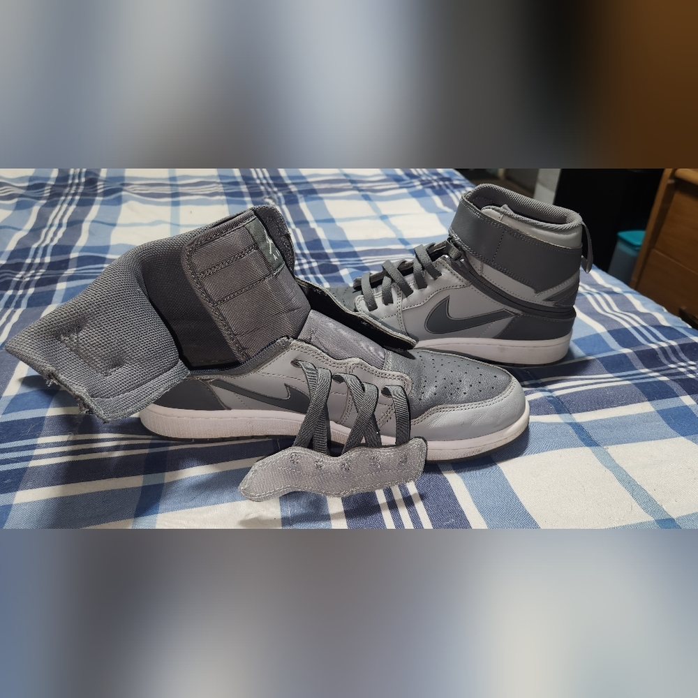 Jordan 1 - Picture 4 of 4